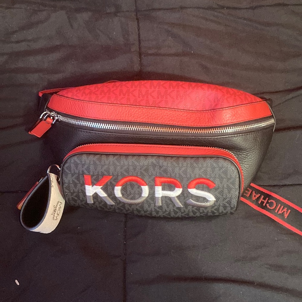 michael kors bag dont want it anymore brand new only wore twice